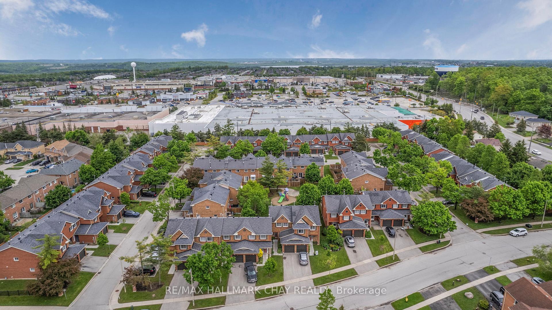 Photo 49 of Unit 49, 165 Kozlov Street, Barrie, West Bayfield — HOMEH