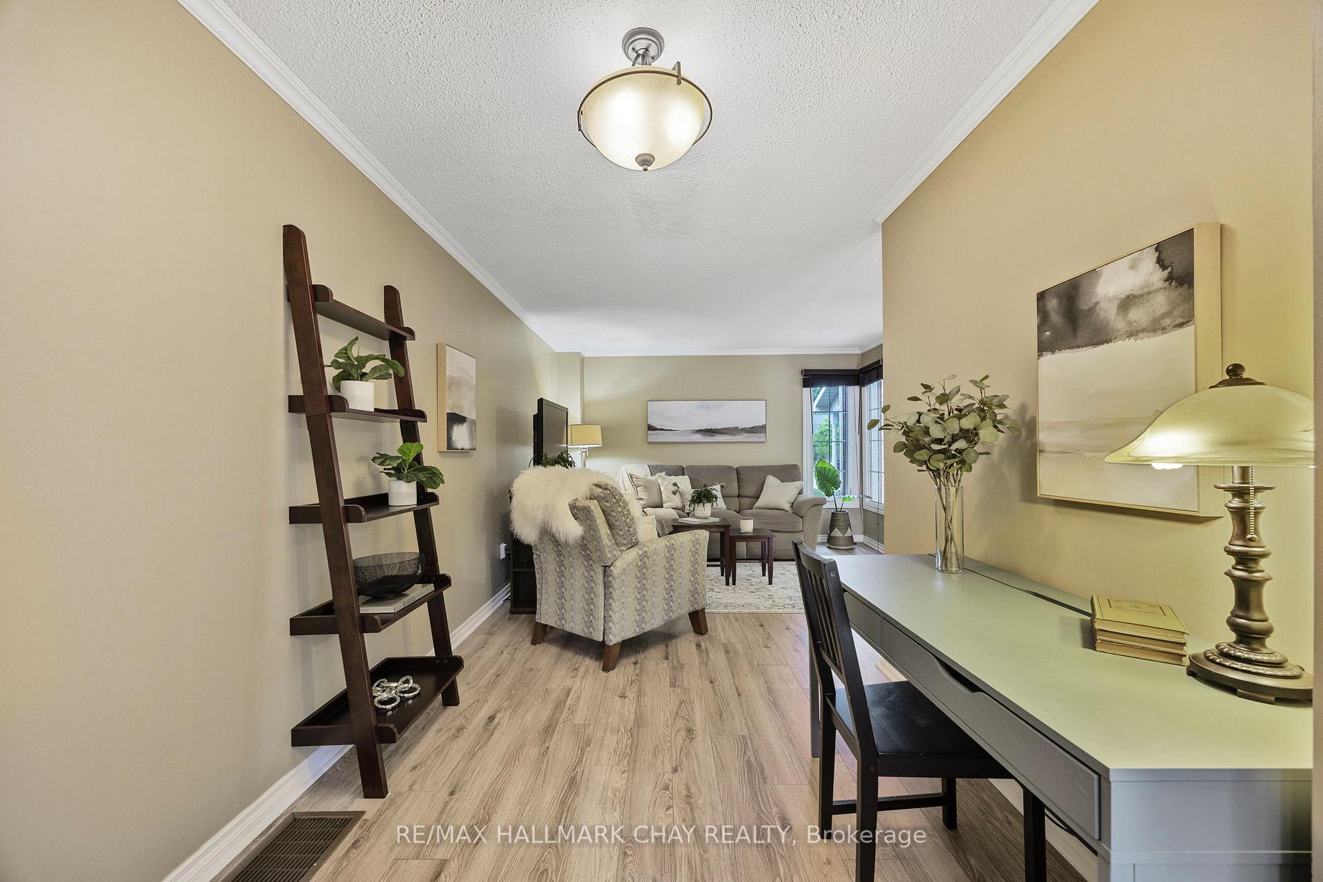 Photo 9 of Unit 49, 165 Kozlov Street, Barrie, West Bayfield — HOMEH