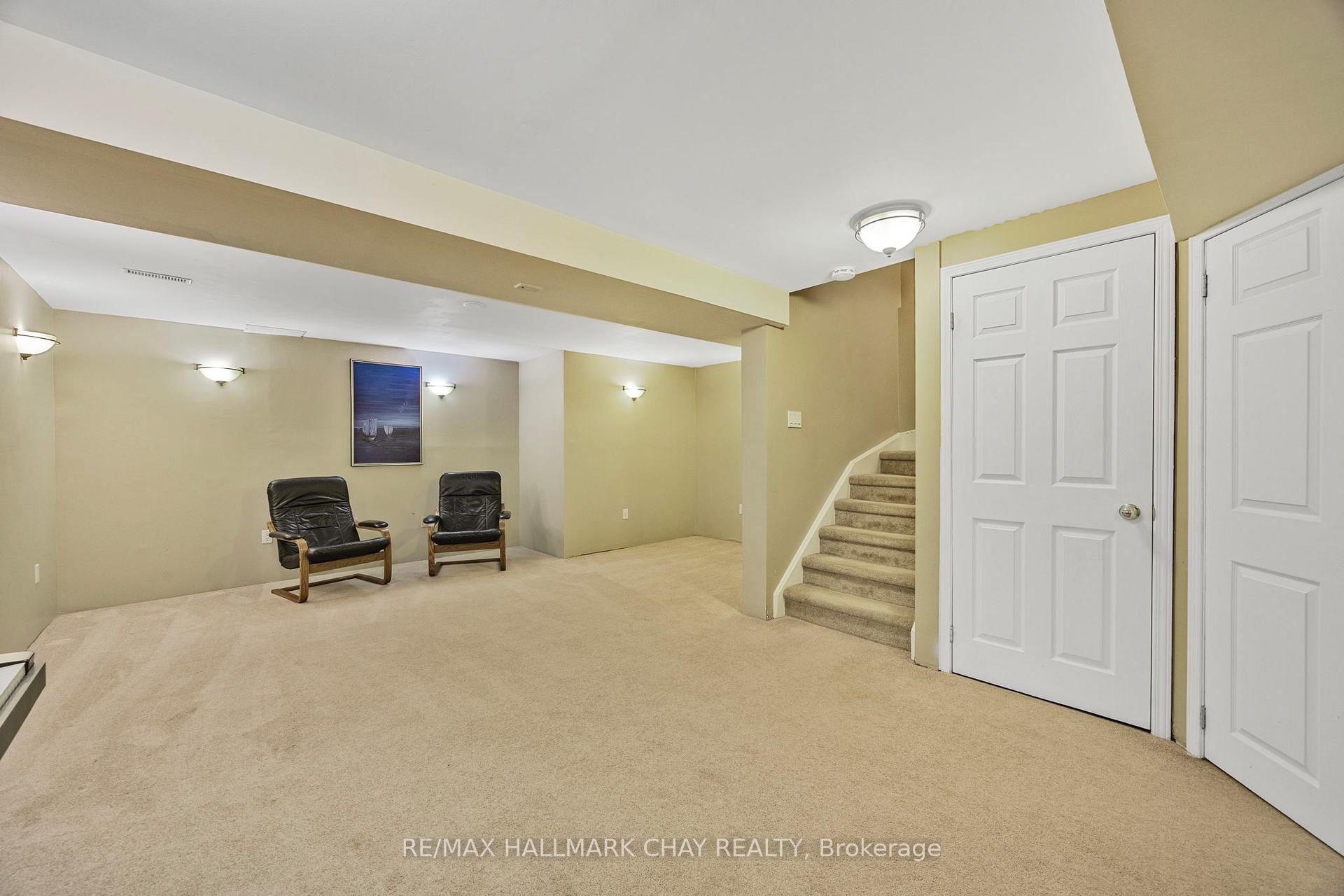Photo 54 of Unit 49, 165 Kozlov Street, Barrie, West Bayfield — HOMEH