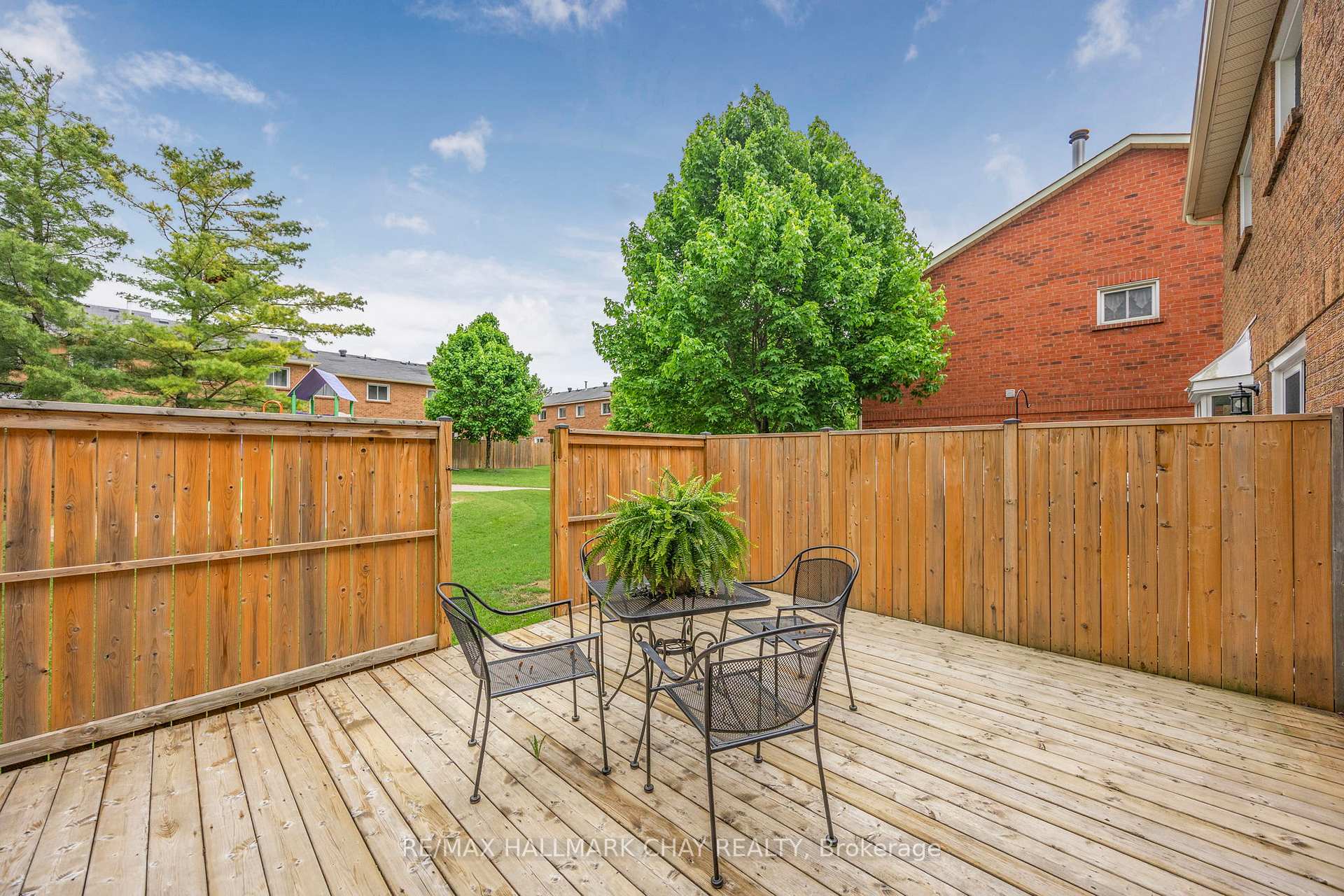 Photo 58 of Unit 49, 165 Kozlov Street, Barrie, West Bayfield — HOMEH