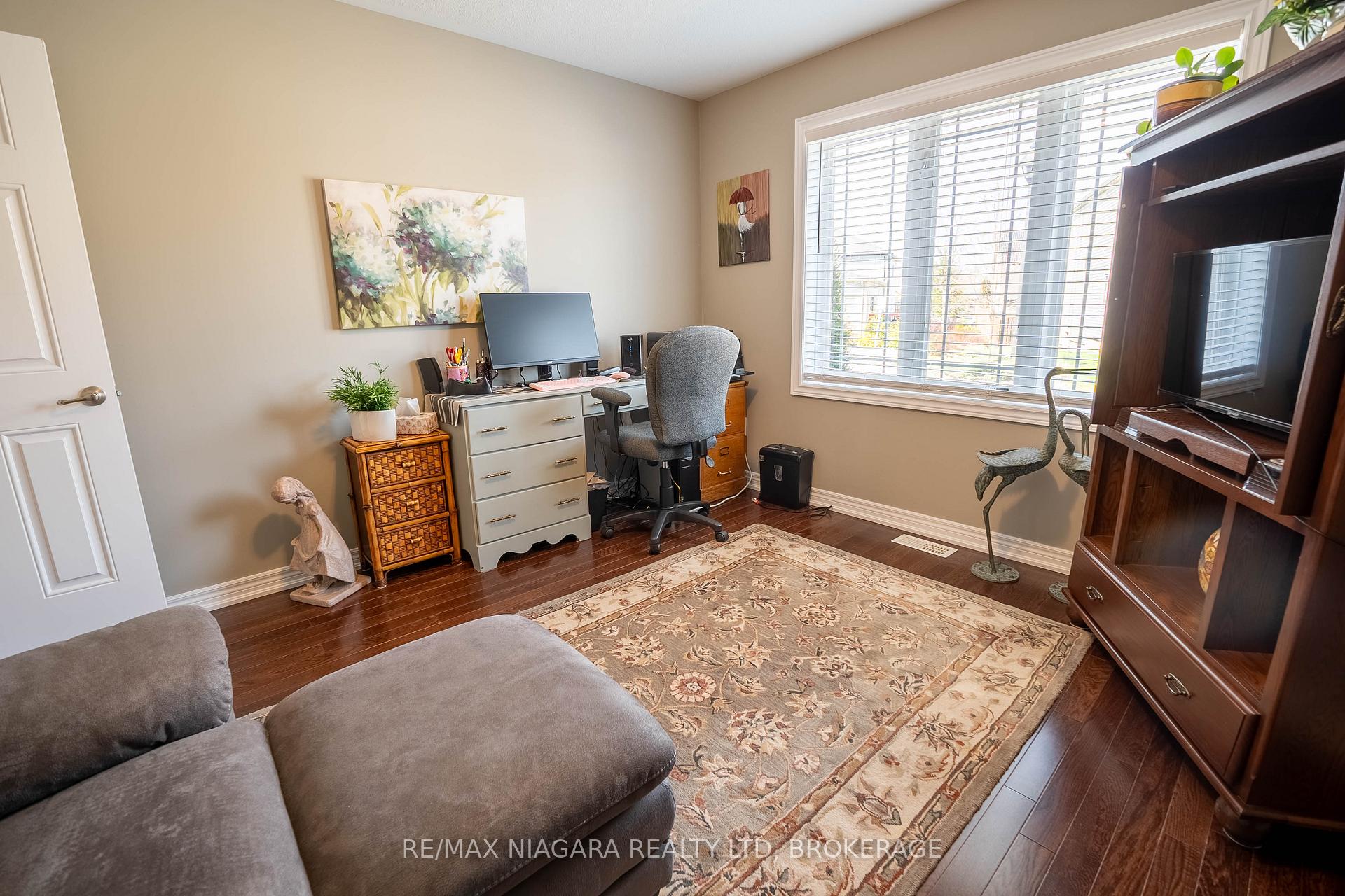 Photo 10 of Unit 14, 77 Avery Crescent, St. Catharines, Oakdale — HOMEH