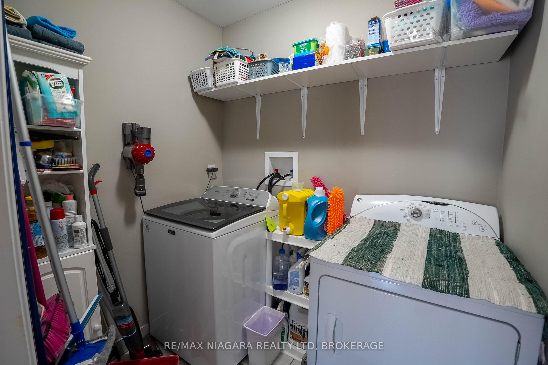 Photo 15 of Unit 14, 77 Avery Crescent, St. Catharines, Oakdale — HOMEH