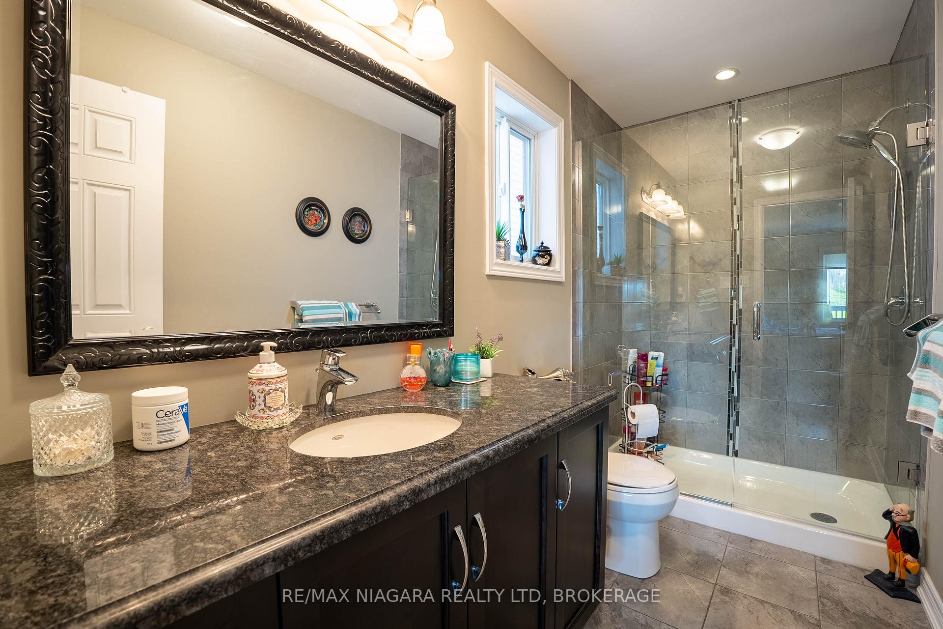 Photo 26 of Unit 14, 77 Avery Crescent, St. Catharines, Oakdale — HOMEH
