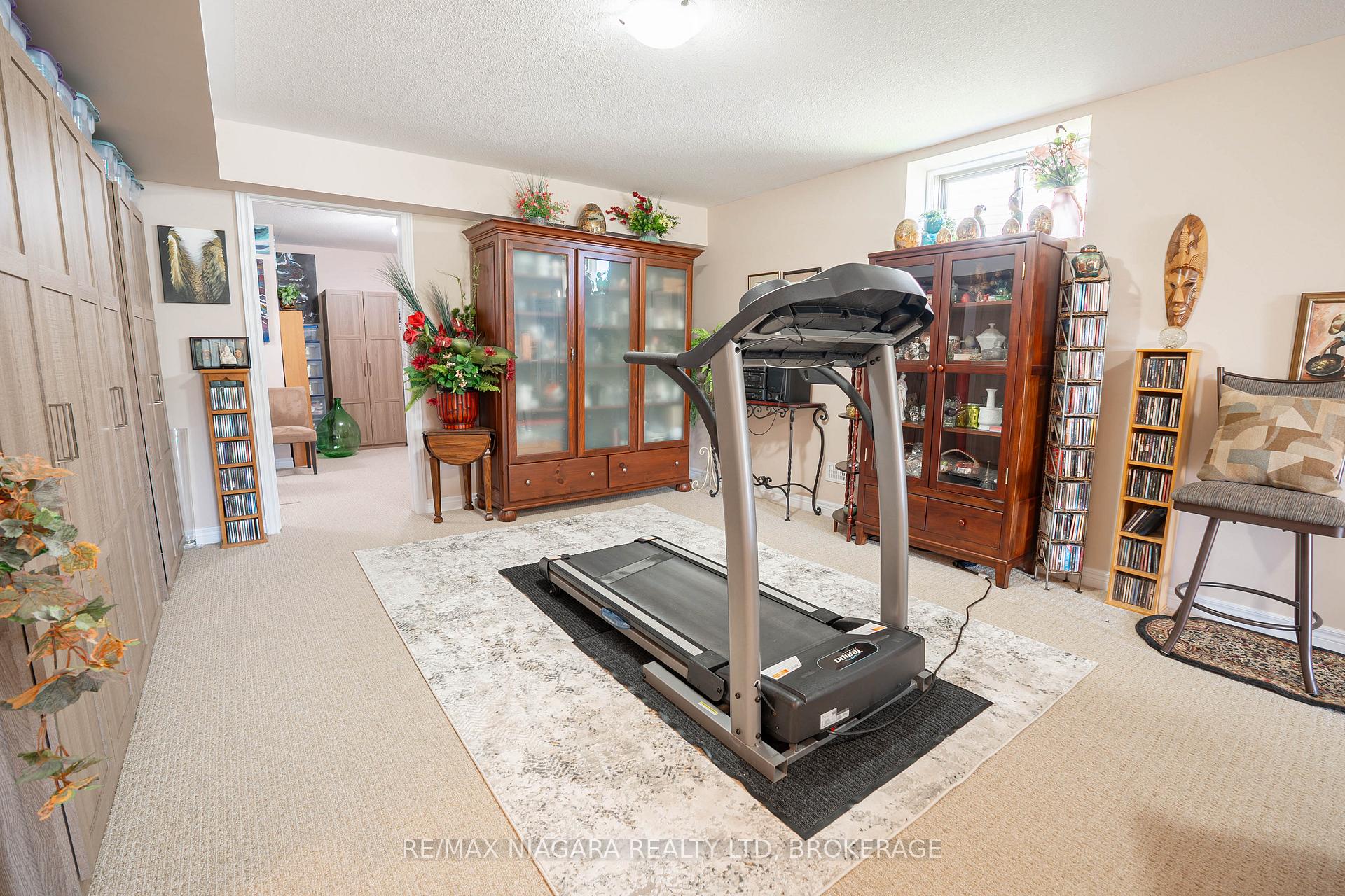 Photo 30 of Unit 14, 77 Avery Crescent, St. Catharines, Oakdale — HOMEH