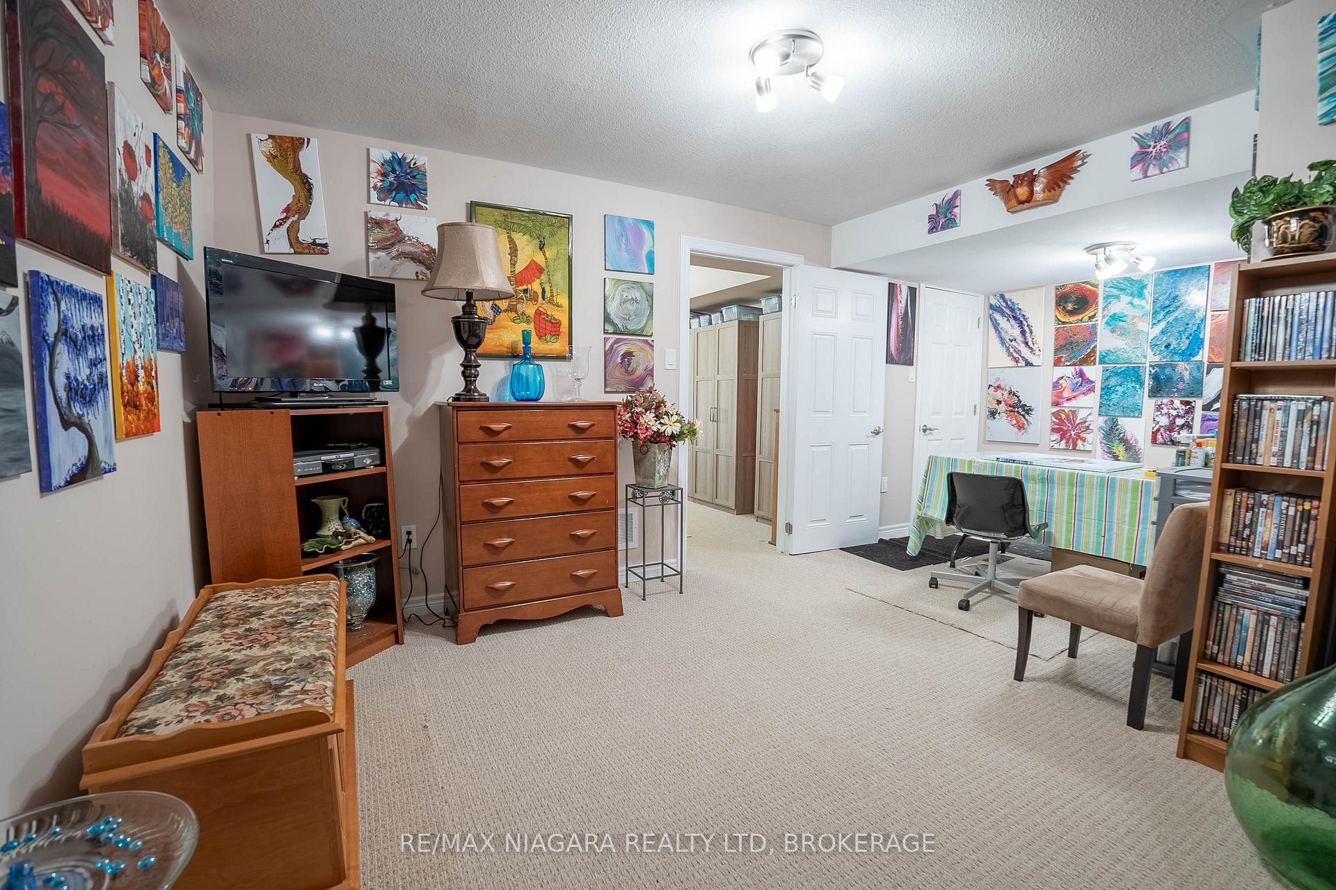 Photo 32 of Unit 14, 77 Avery Crescent, St. Catharines, Oakdale — HOMEH