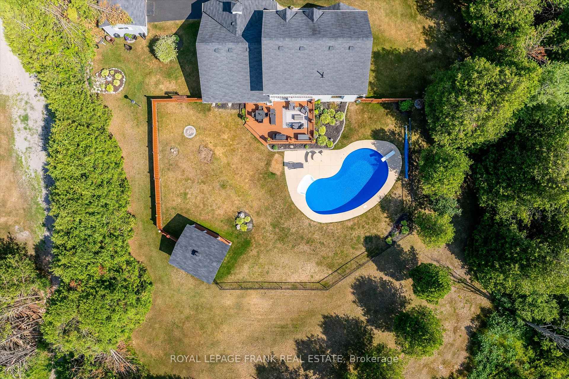 Photo 4 of 229 Lonsberry Lane, Douro-Dummer — HOMEH