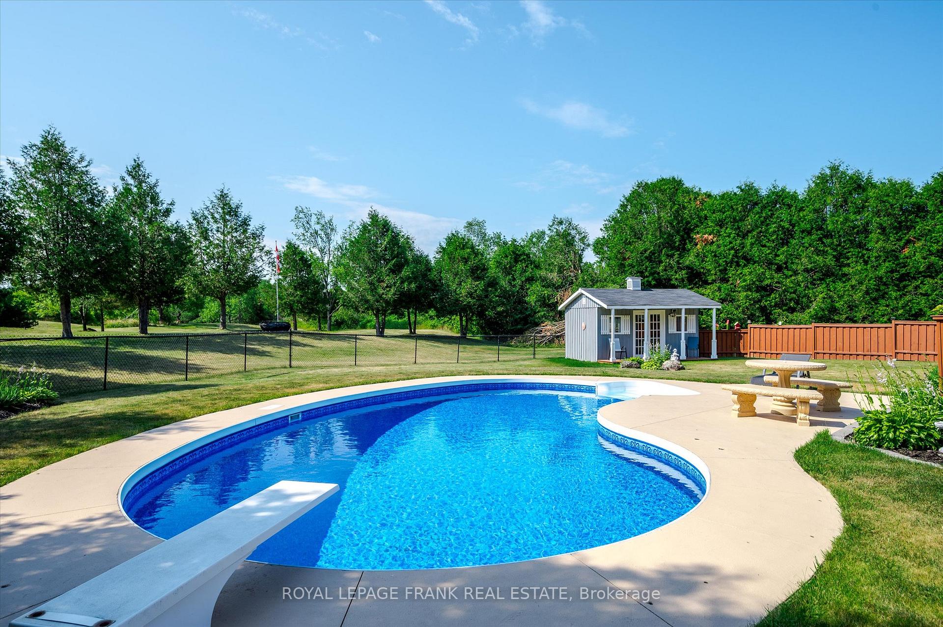 Photo 6 of 229 Lonsberry Lane, Douro-Dummer — HOMEH
