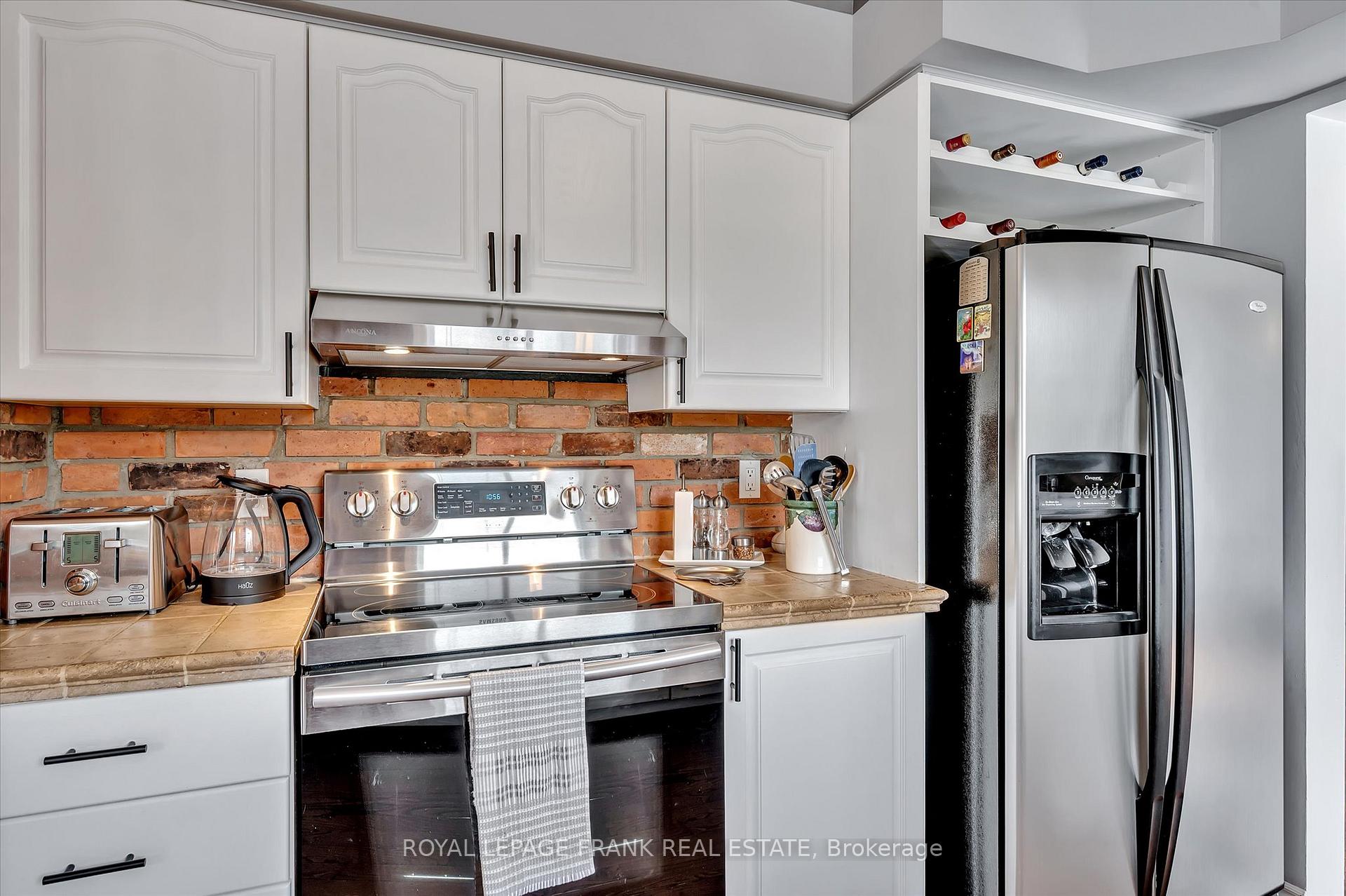 Photo 26 of 229 Lonsberry Lane, Douro-Dummer — HOMEH