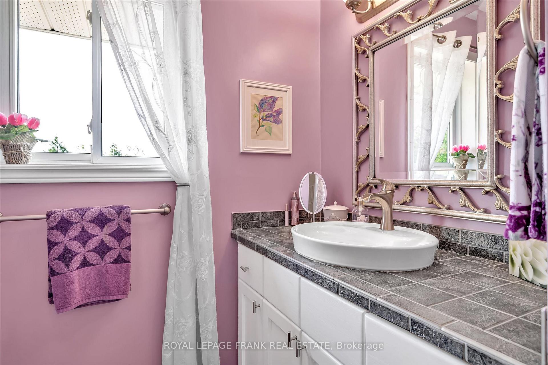 Photo 42 of 229 Lonsberry Lane, Douro-Dummer — HOMEH