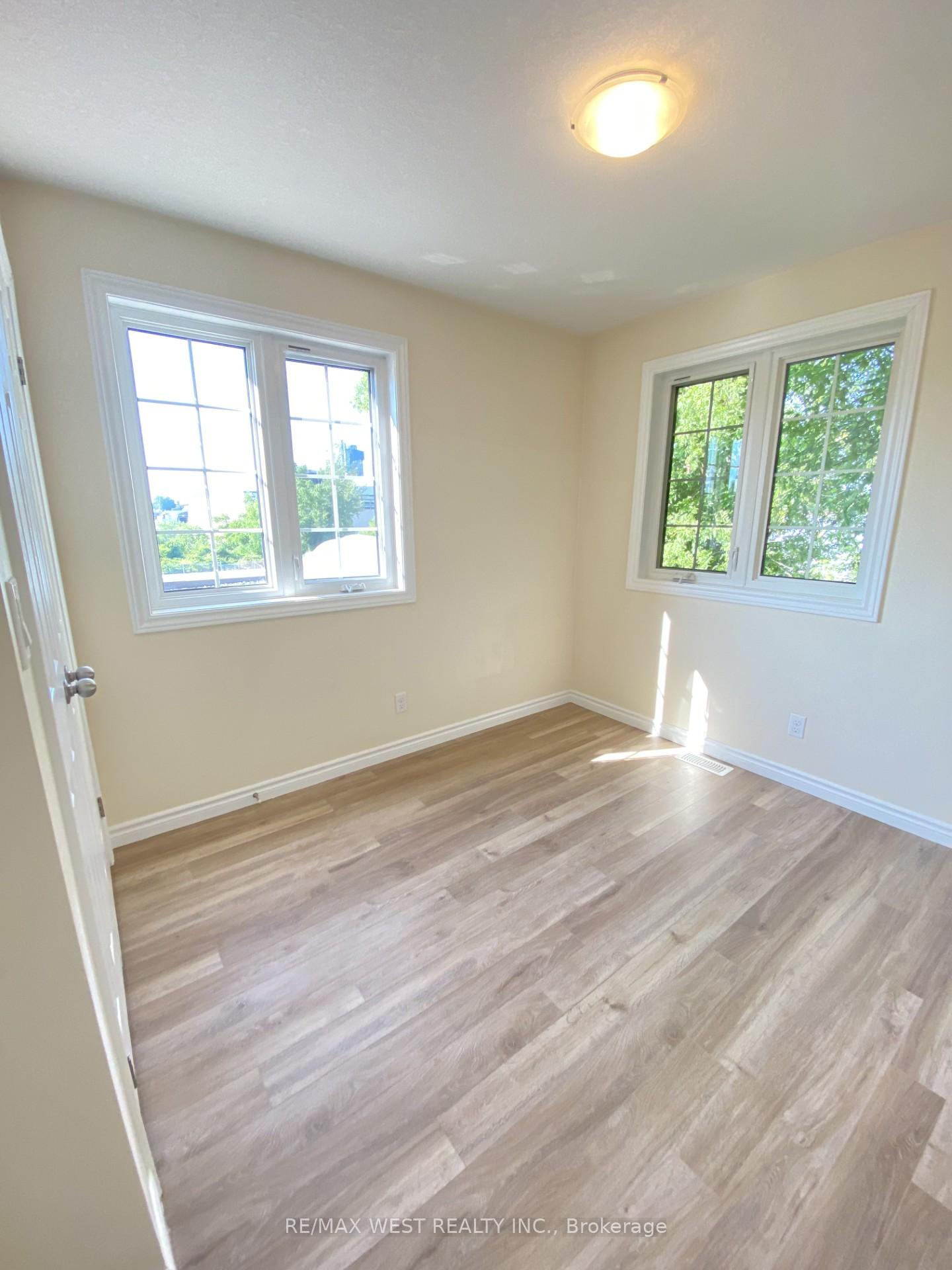 Photo 7 of Unit 6, 85 Gage Avenue, Kitchener — HOMEH