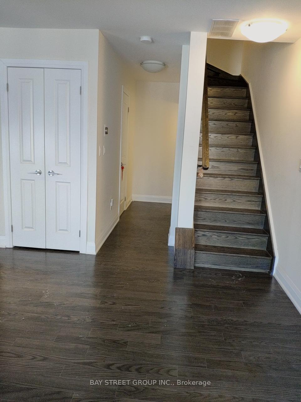 Photo 5 of Unit 271, 322 John Street, Markham, Aileen-Willowbrook — HOMEH