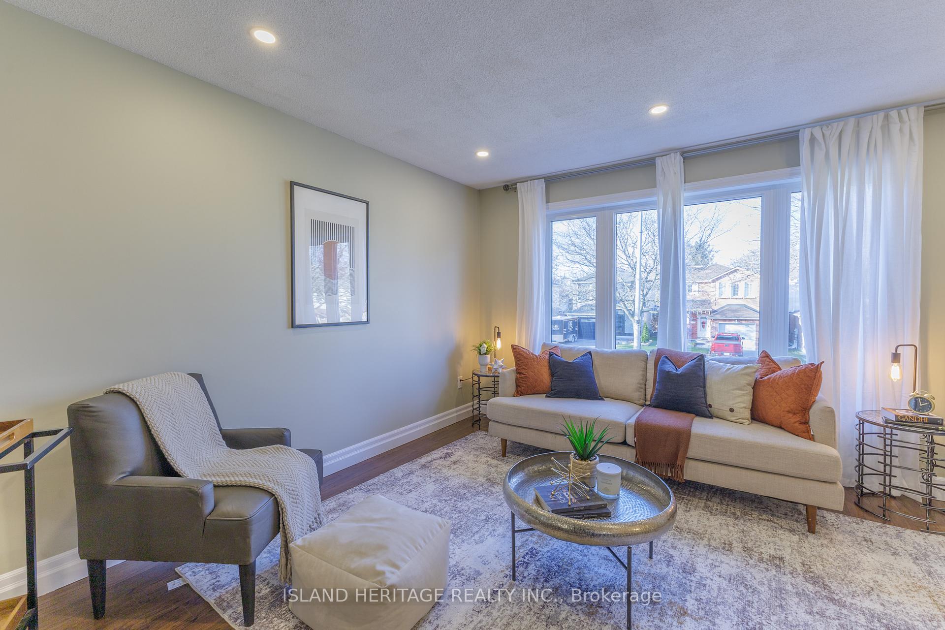 Photo 6 of 114 Turnberry Crescent, Clarington, Courtice — HOMEH