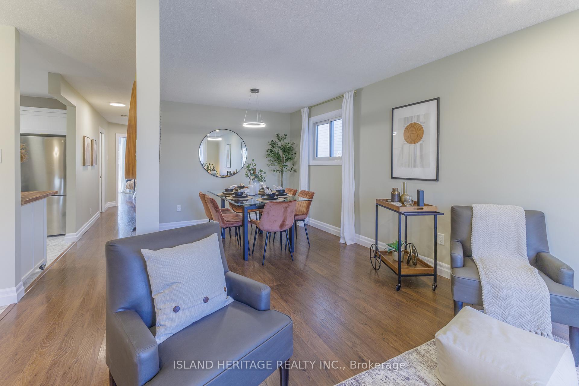 Photo 10 of 114 Turnberry Crescent, Clarington, Courtice — HOMEH