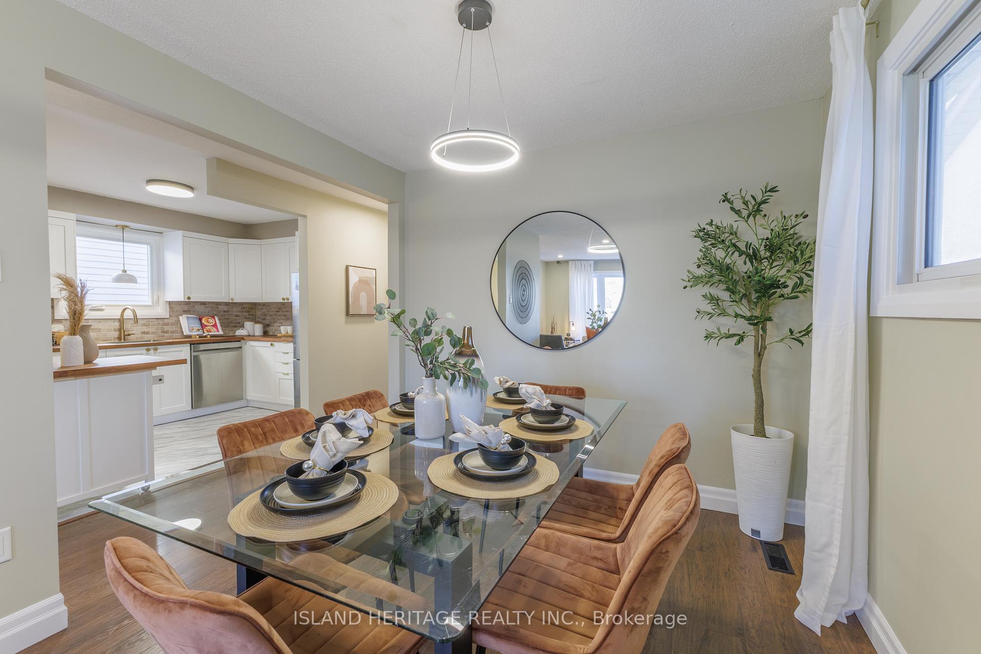 Photo 12 of 114 Turnberry Crescent, Clarington, Courtice — HOMEH