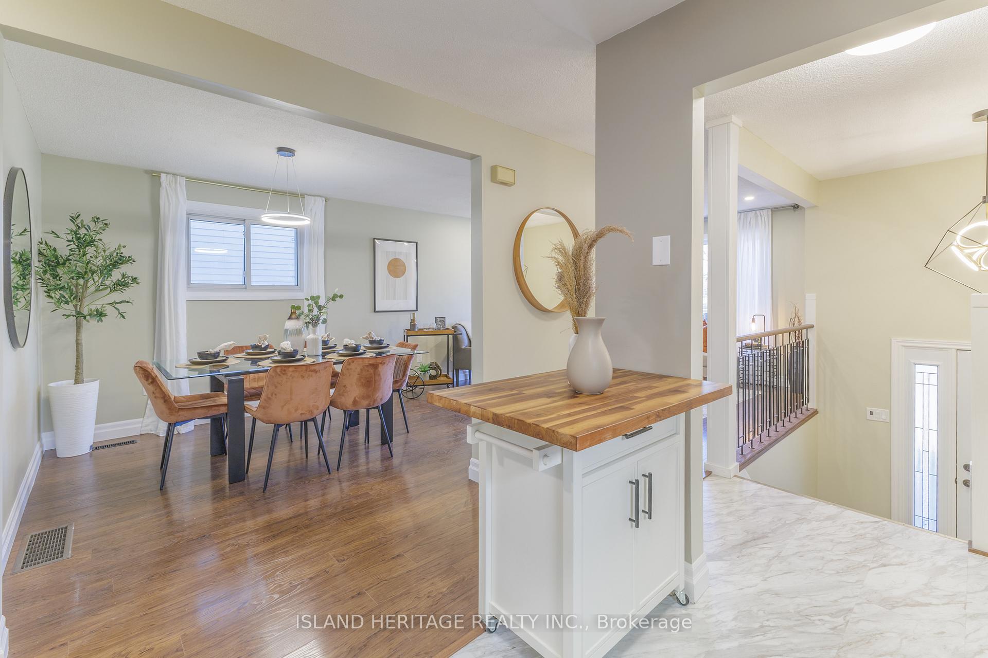 Photo 20 of 114 Turnberry Crescent, Clarington, Courtice — HOMEH