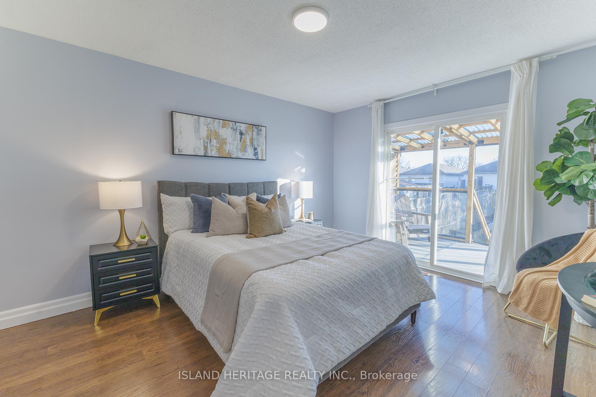 Photo 24 of 114 Turnberry Crescent, Clarington, Courtice — HOMEH