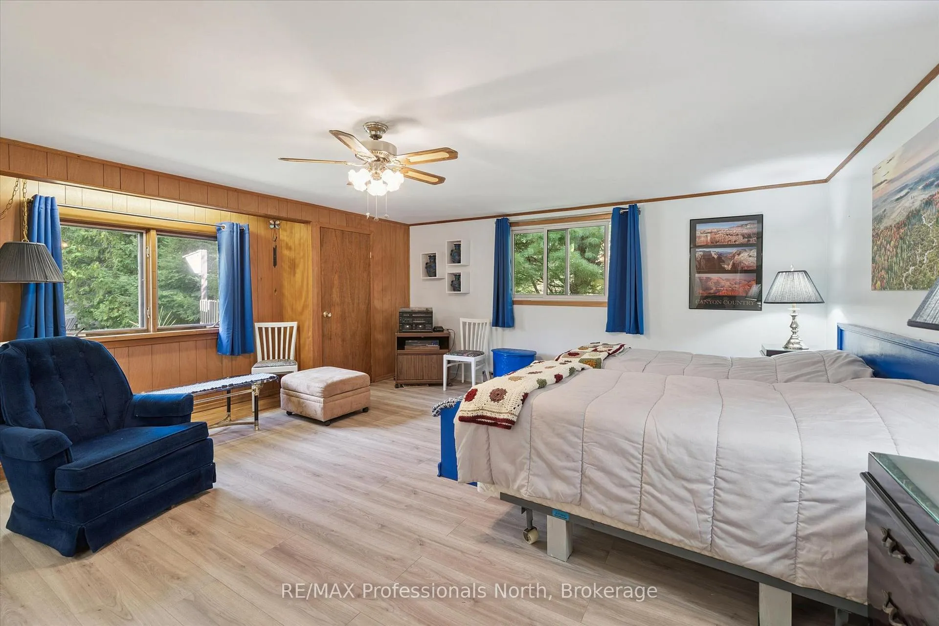 Photo 24 of 166 Lakeview Avenue, Kearney — HOMEH