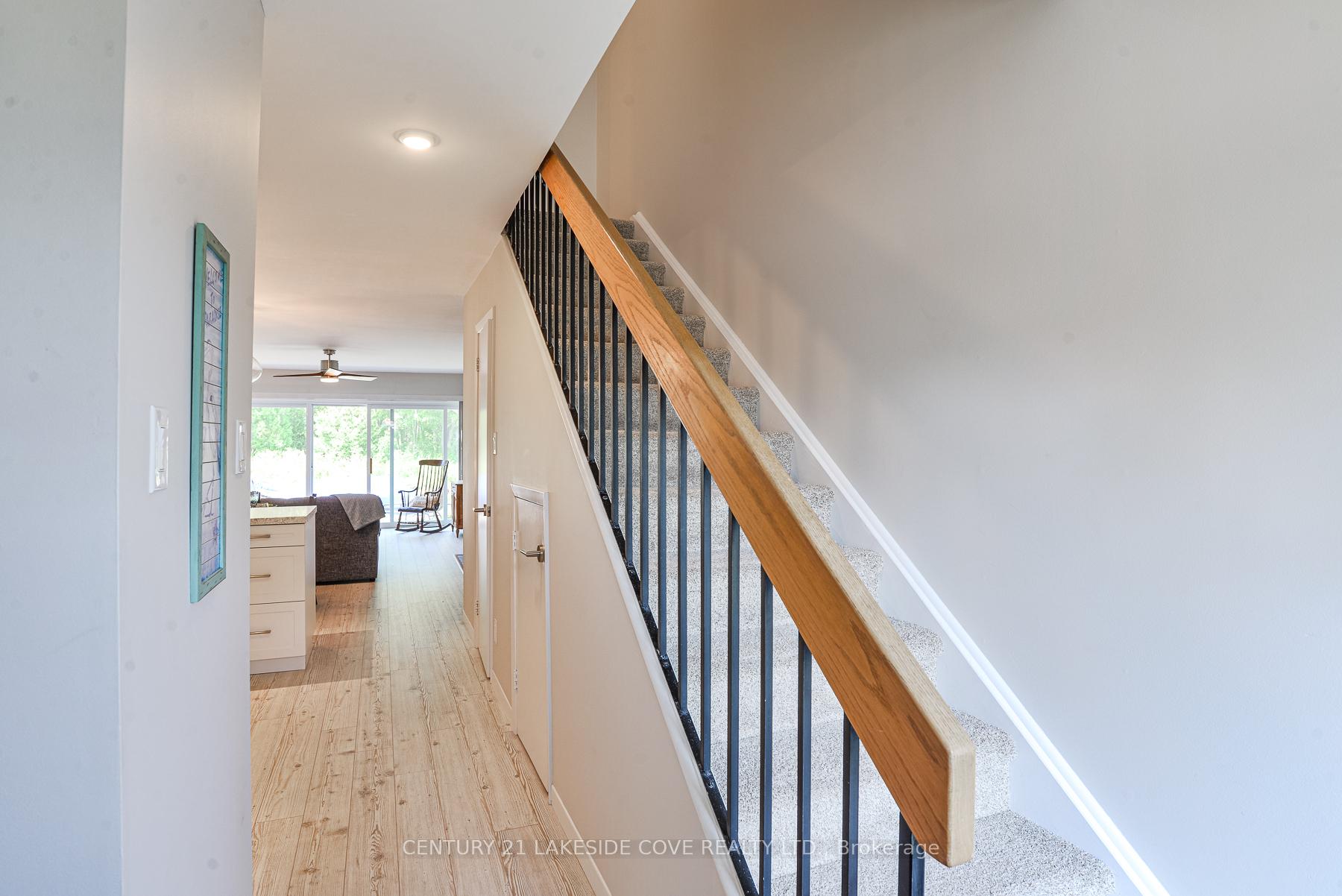 Photo 18 of Unit Unit 16, 2 Paradise Boulevard W, Ramara, Rural Ramara — HOMEH