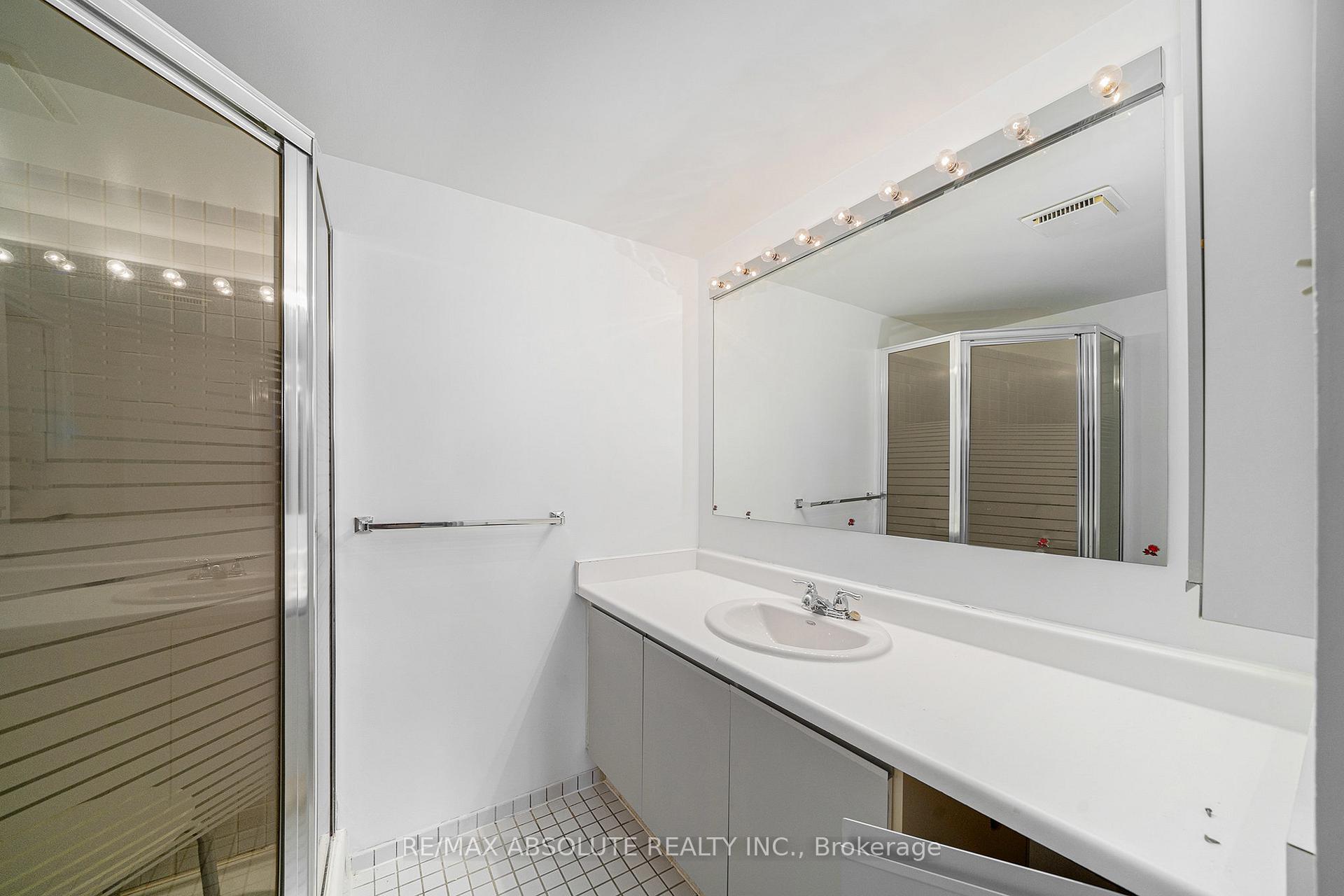 Photo 16 of Unit 203, 2759 Carousel Crescent, Ottawa, Emerald Woods/Sawmill Creek — HOMEH