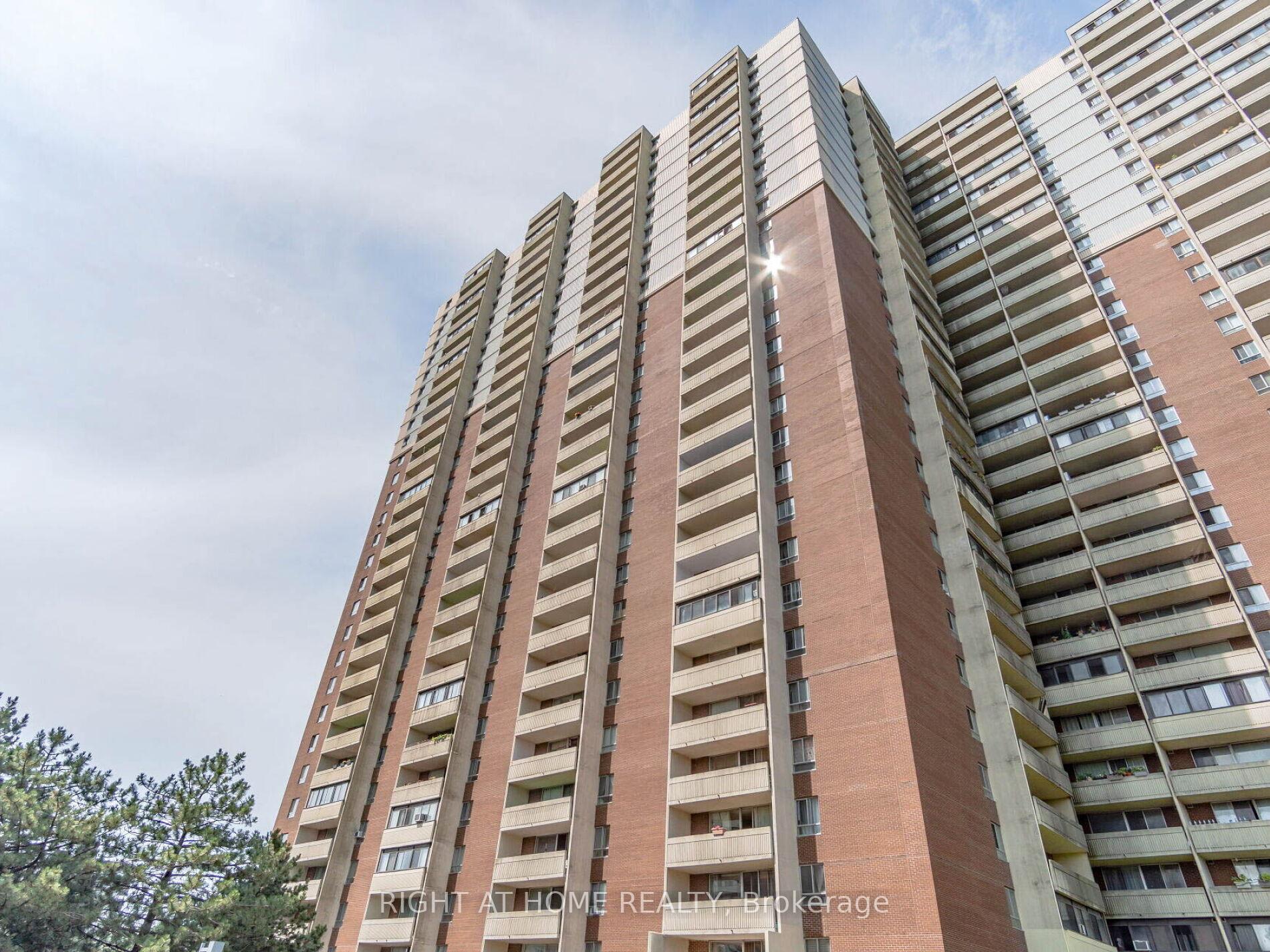 Front of Unit 1208, 1 Massey Square
