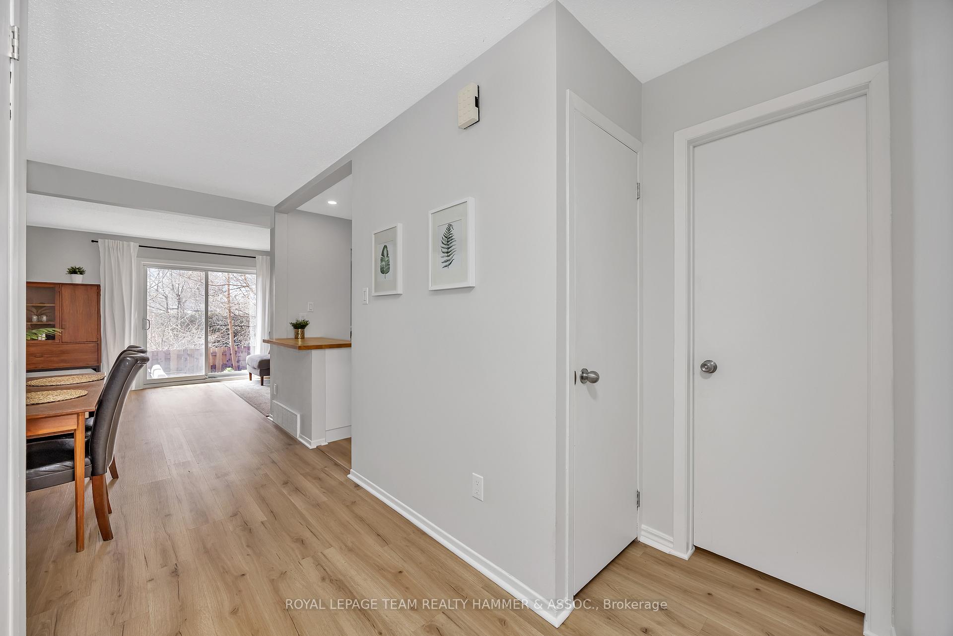 Photo 5 of 82 Baneberry Crescent, Ottawa, Kanata - Glencairn/Hazeldean — HOMEH