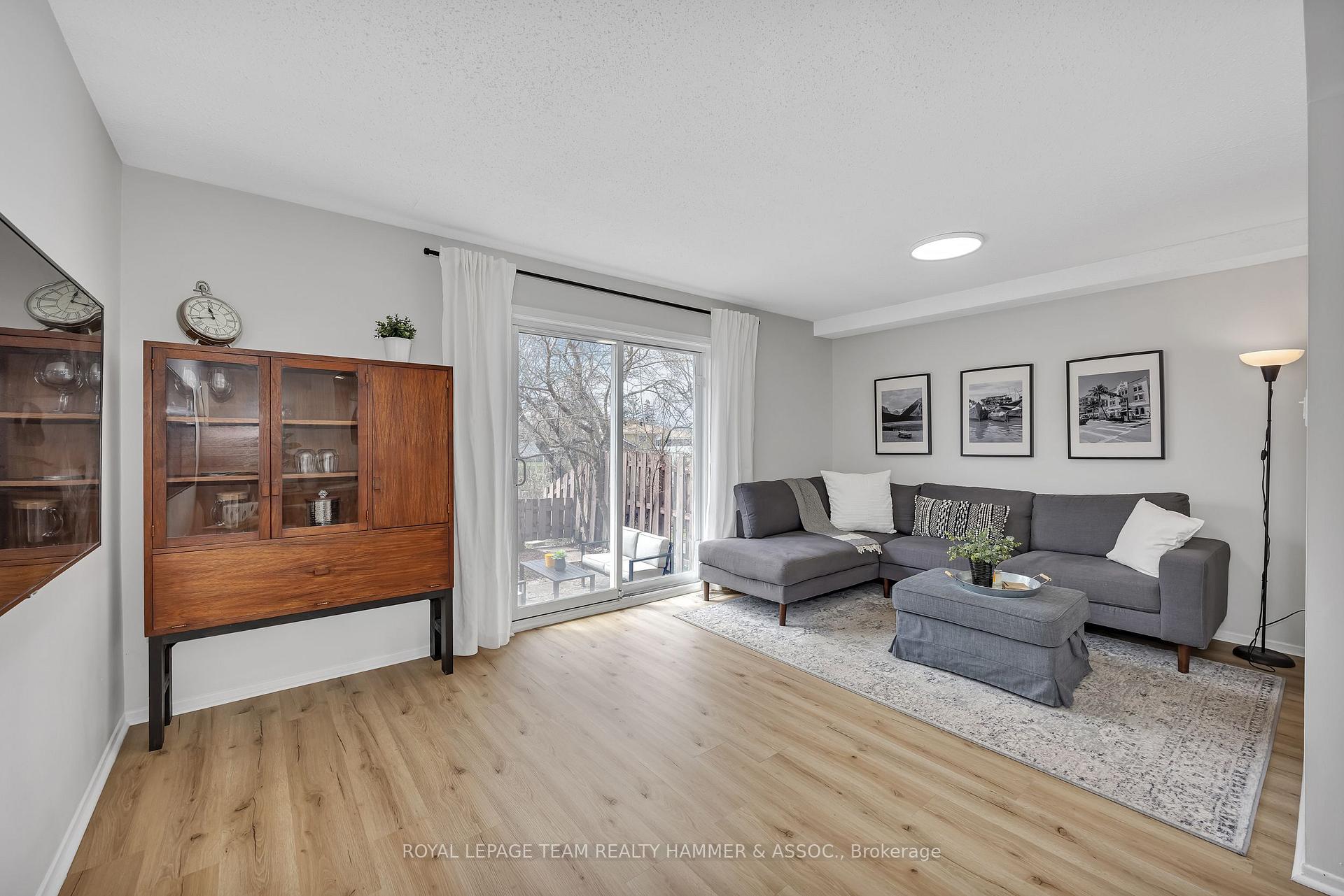 Photo 12 of 82 Baneberry Crescent, Ottawa, Kanata - Glencairn/Hazeldean — HOMEH