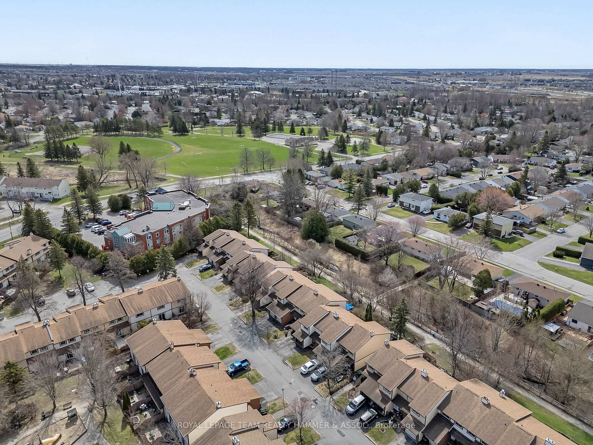 Photo 33 of 82 Baneberry Crescent, Ottawa, Kanata - Glencairn/Hazeldean — HOMEH
