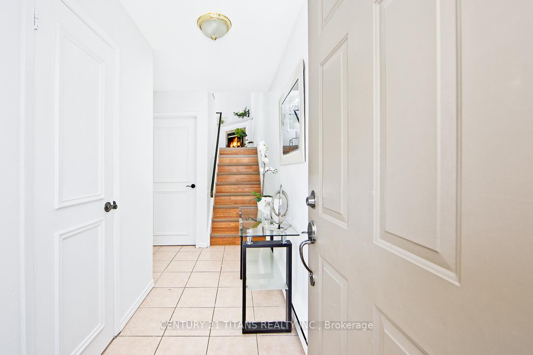 Photo 3 of Unit 32, 1310 Fieldlight Boulevard, Pickering, Liverpool — HOMEH