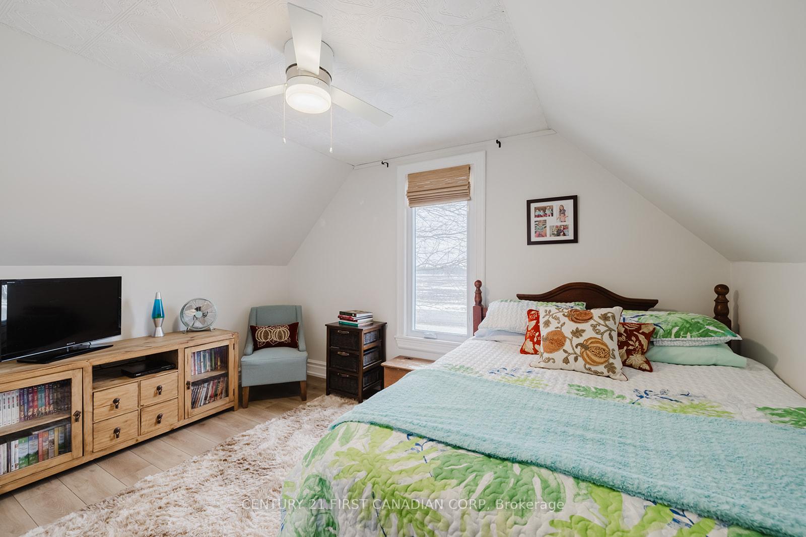 Photo 23 of 4 Albert Street, Chatham-Kent, Blenheim — HOMEH