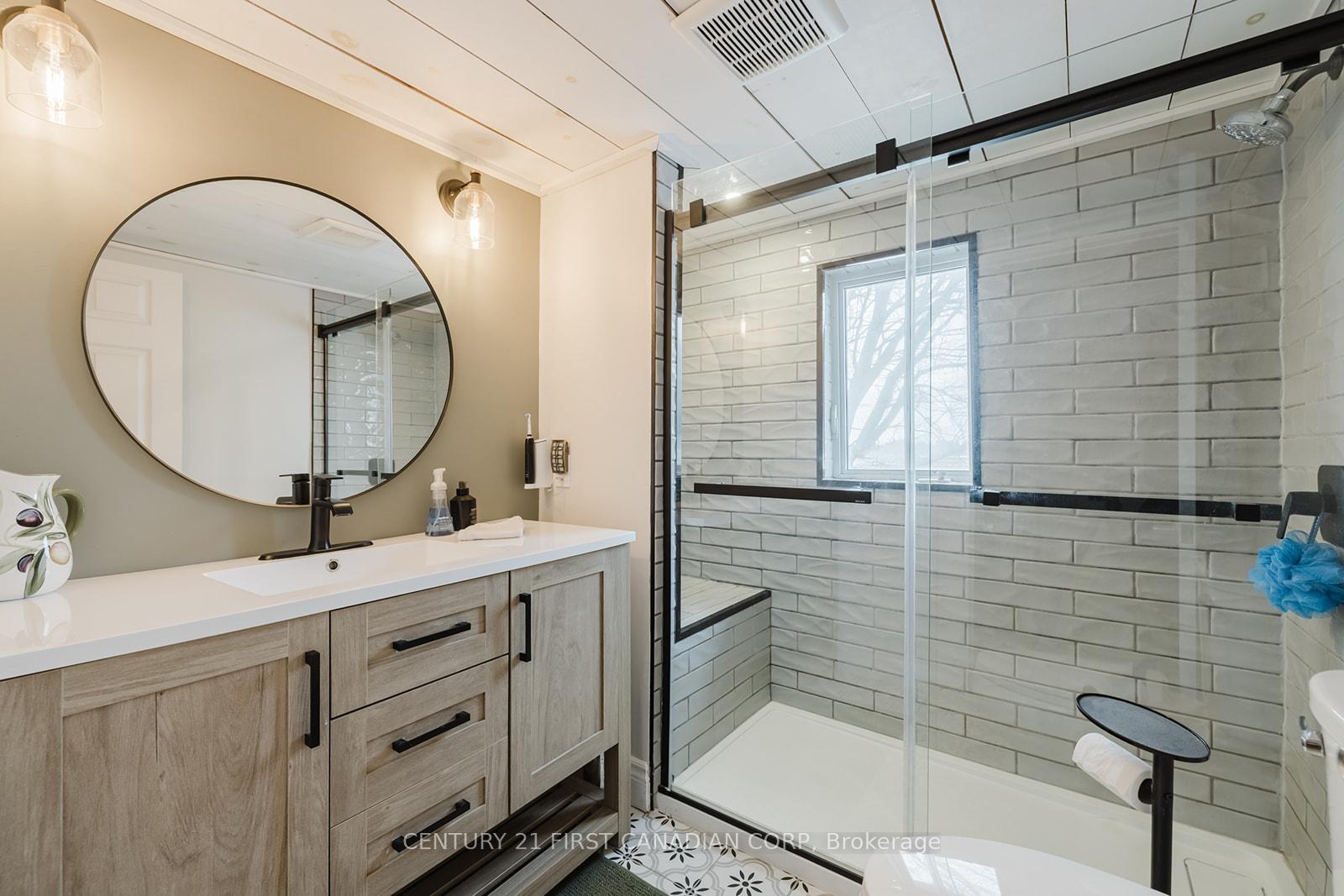 Photo 27 of 4 Albert Street, Chatham-Kent, Blenheim — HOMEH