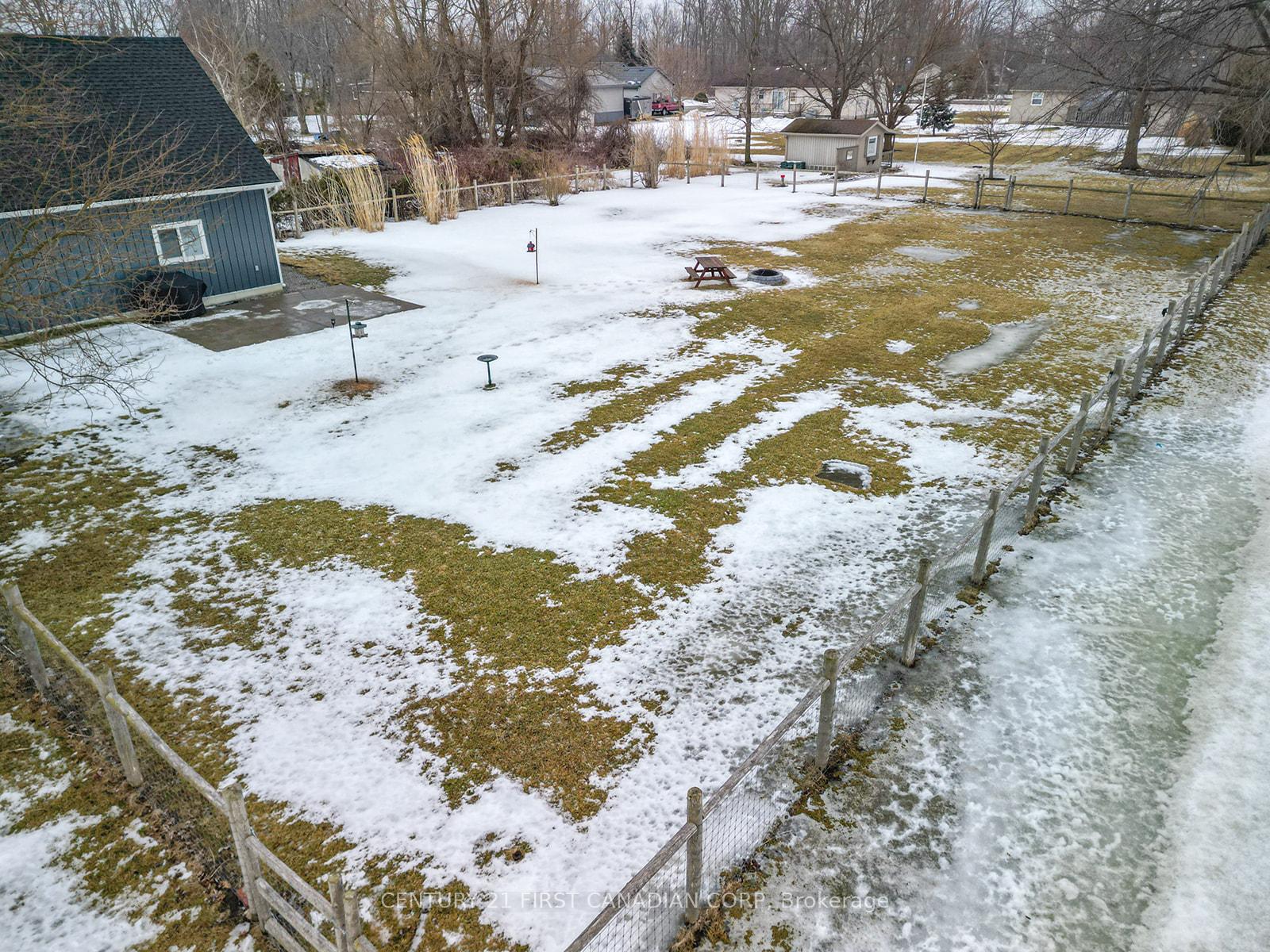 Photo 43 of 4 Albert Street, Chatham-Kent, Blenheim — HOMEH
