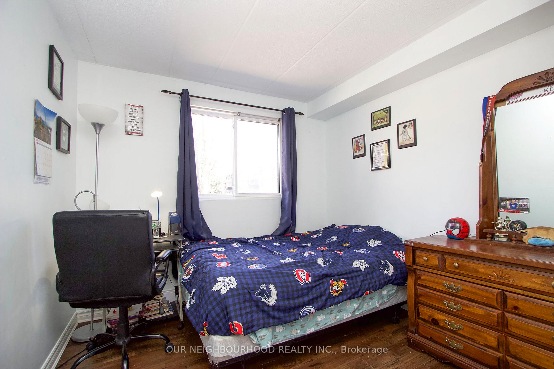 Photo 8 of Unit 17, 43 Taunton Road E, Oshawa, Centennial — HOMEH