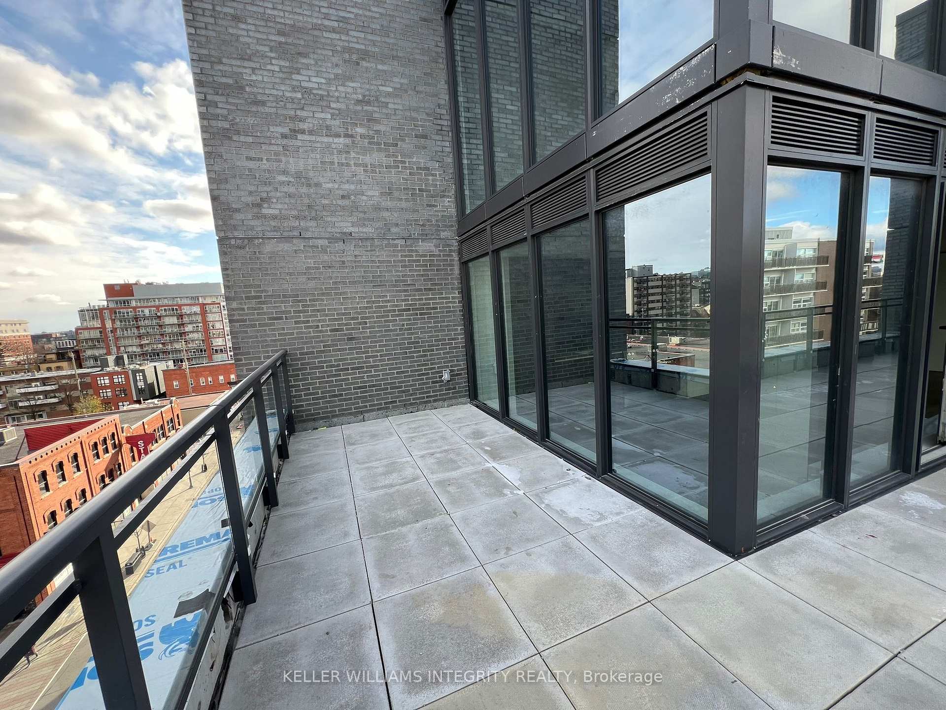 Photo 11 of Unit 605, 10 James Street, Ottawa, Ottawa Centre — HOMEH