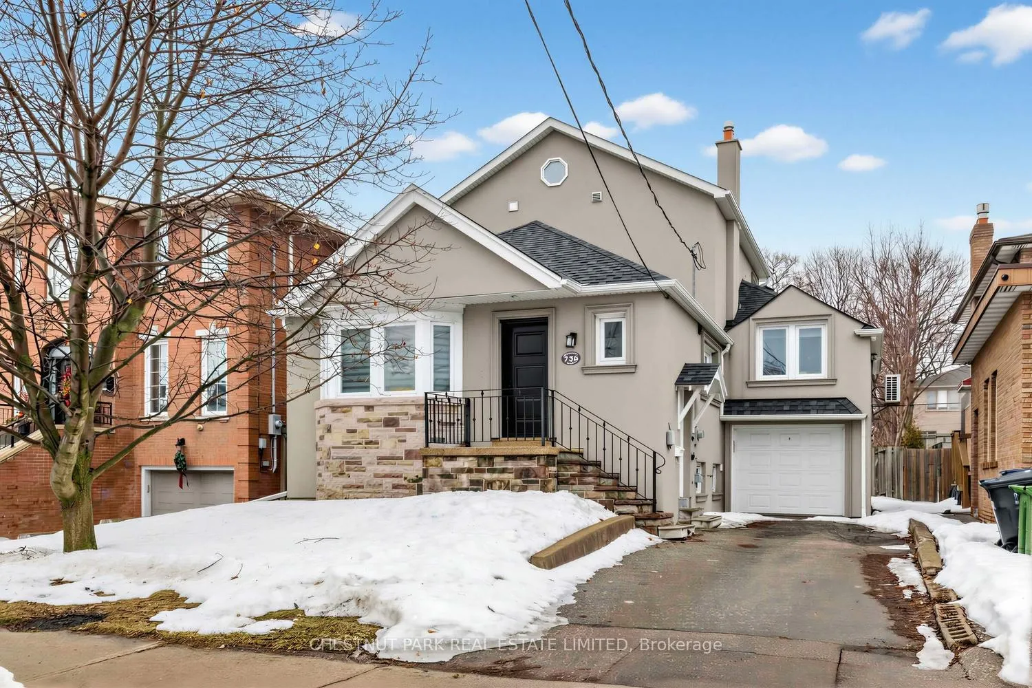 Front of 736 Glencairn Avenue
