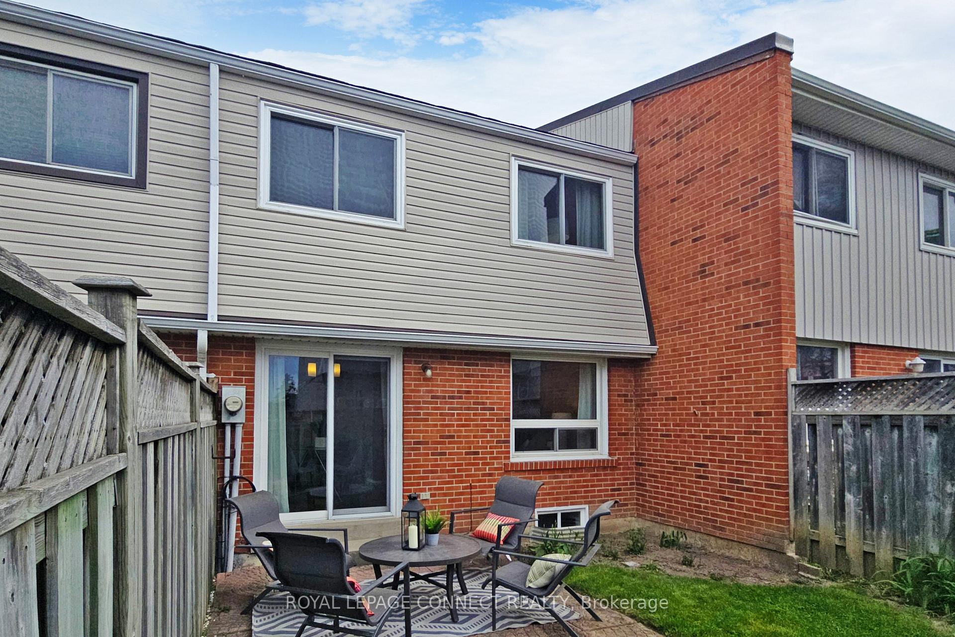Photo 49 of Unit 4, 1975 Rosefield Road, Pickering, Liverpool — HOMEH