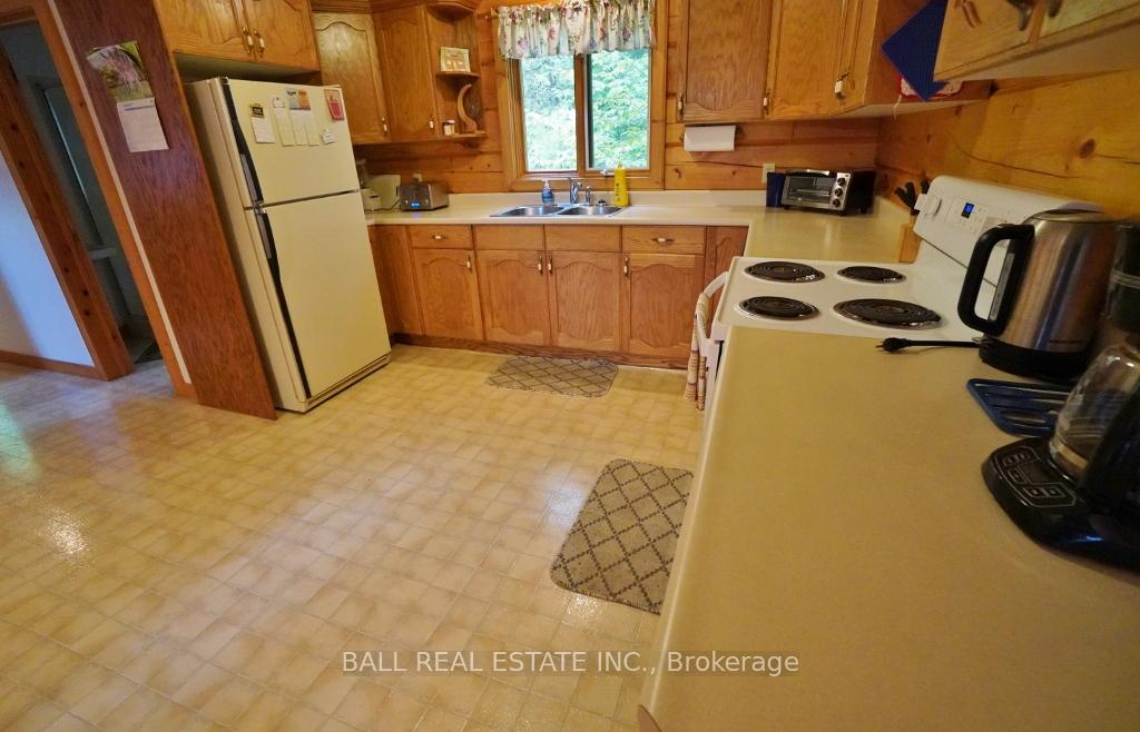 Photo 16 of 91 West Mullet Lk Road, Faraday — HOMEH