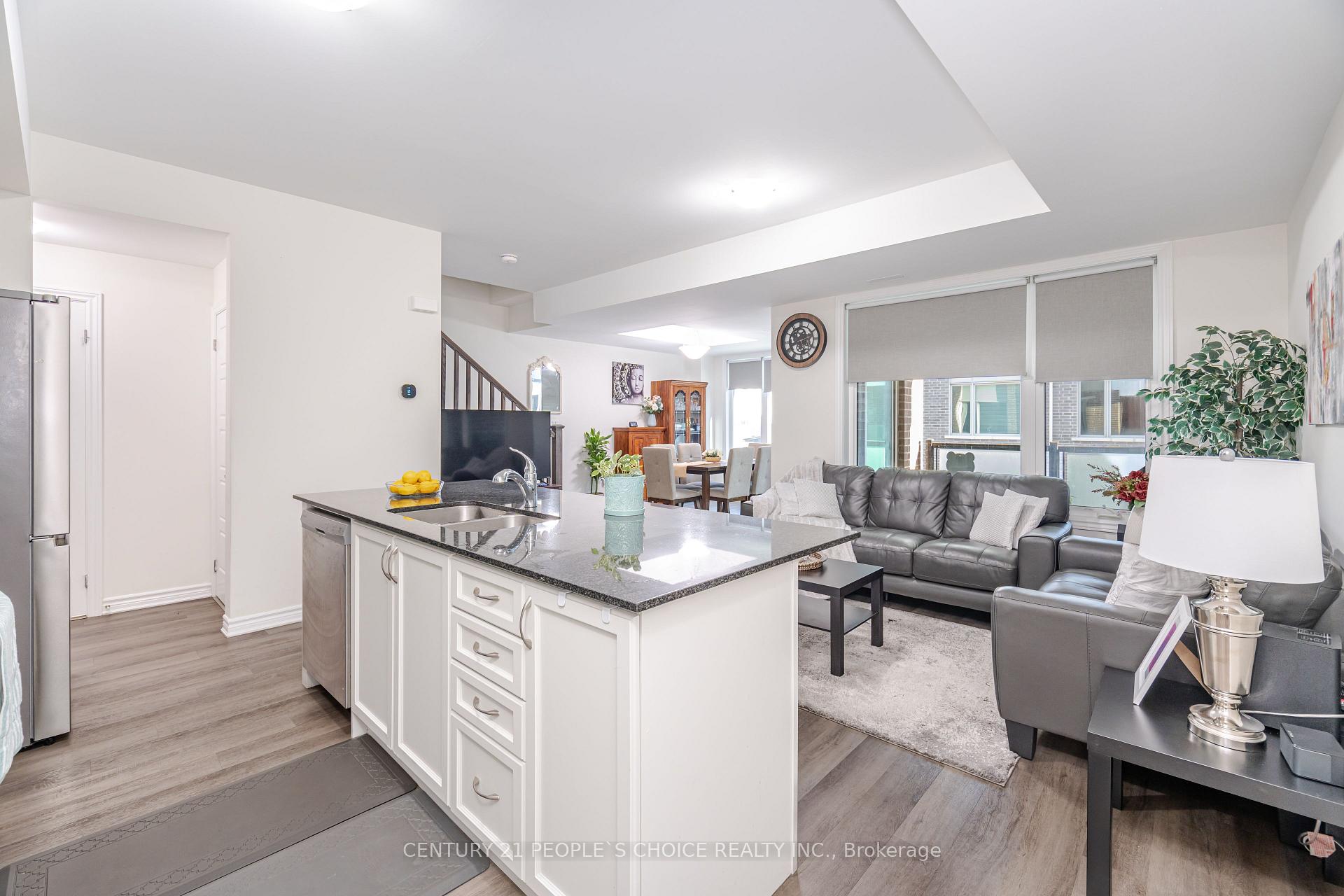 Photo 9 of Unit 504, 1034 Reflection Place, Pickering, Rural Pickering — HOMEH