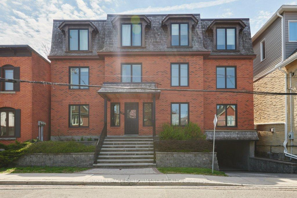 Photo 3 of Unit 2, 96 Frank Street, Ottawa, Ottawa Centre/Golden Triangle — HOMEH