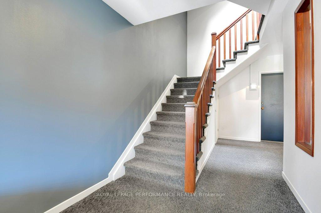 Photo 7 of Unit 2, 96 Frank Street, Ottawa, Ottawa Centre/Golden Triangle — HOMEH