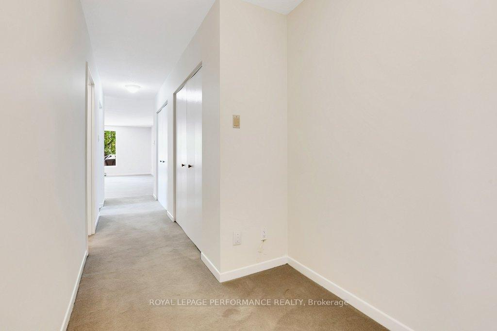 Photo 11 of Unit 2, 96 Frank Street, Ottawa, Ottawa Centre/Golden Triangle — HOMEH