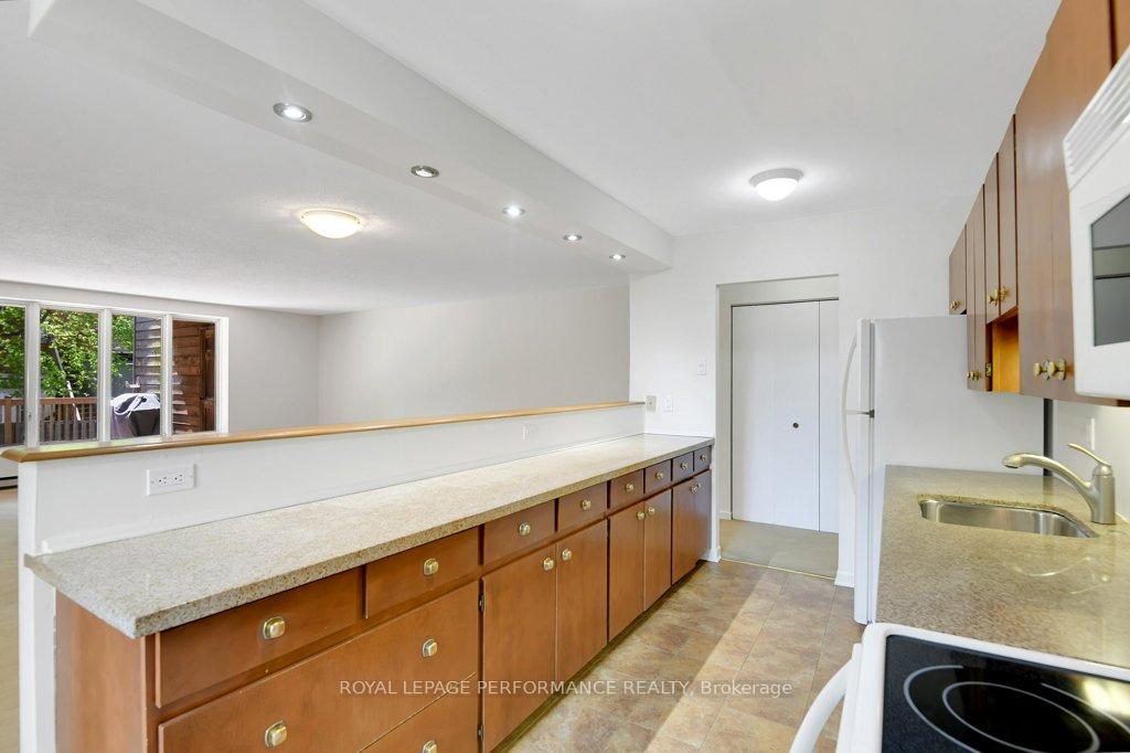 Photo 19 of Unit 2, 96 Frank Street, Ottawa, Ottawa Centre/Golden Triangle — HOMEH