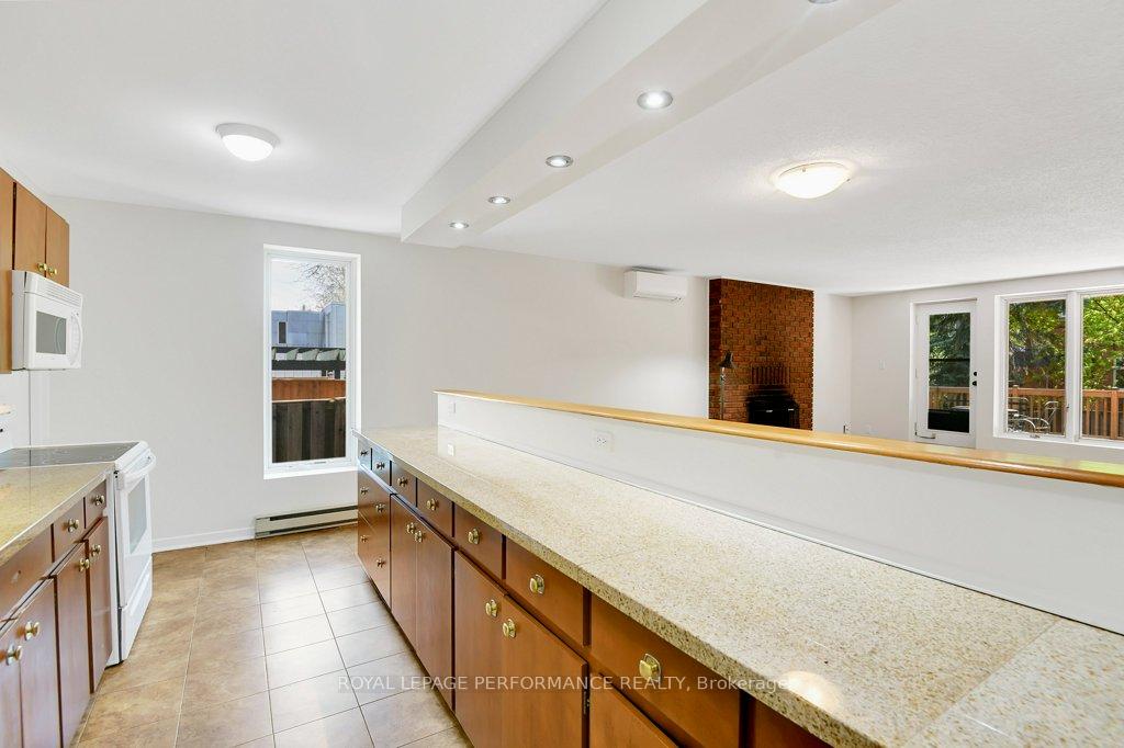 Photo 20 of Unit 2, 96 Frank Street, Ottawa, Ottawa Centre/Golden Triangle — HOMEH