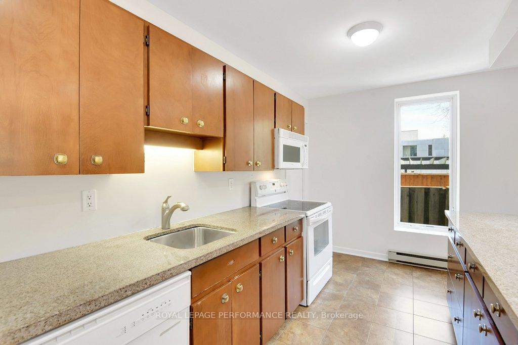 Photo 21 of Unit 2, 96 Frank Street, Ottawa, Ottawa Centre/Golden Triangle — HOMEH