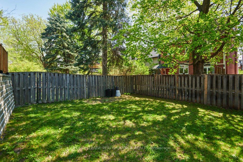 Photo 37 of Unit 2, 96 Frank Street, Ottawa, Ottawa Centre/Golden Triangle — HOMEH