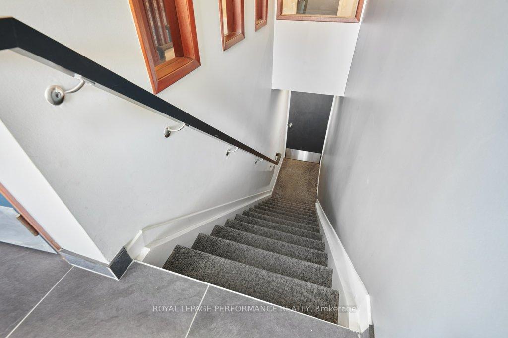 Photo 40 of Unit 2, 96 Frank Street, Ottawa, Ottawa Centre/Golden Triangle — HOMEH