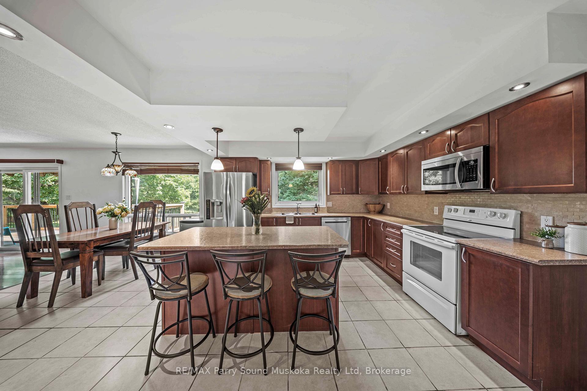 Photo 17 of 113 North Road, McDougall — HOMEH