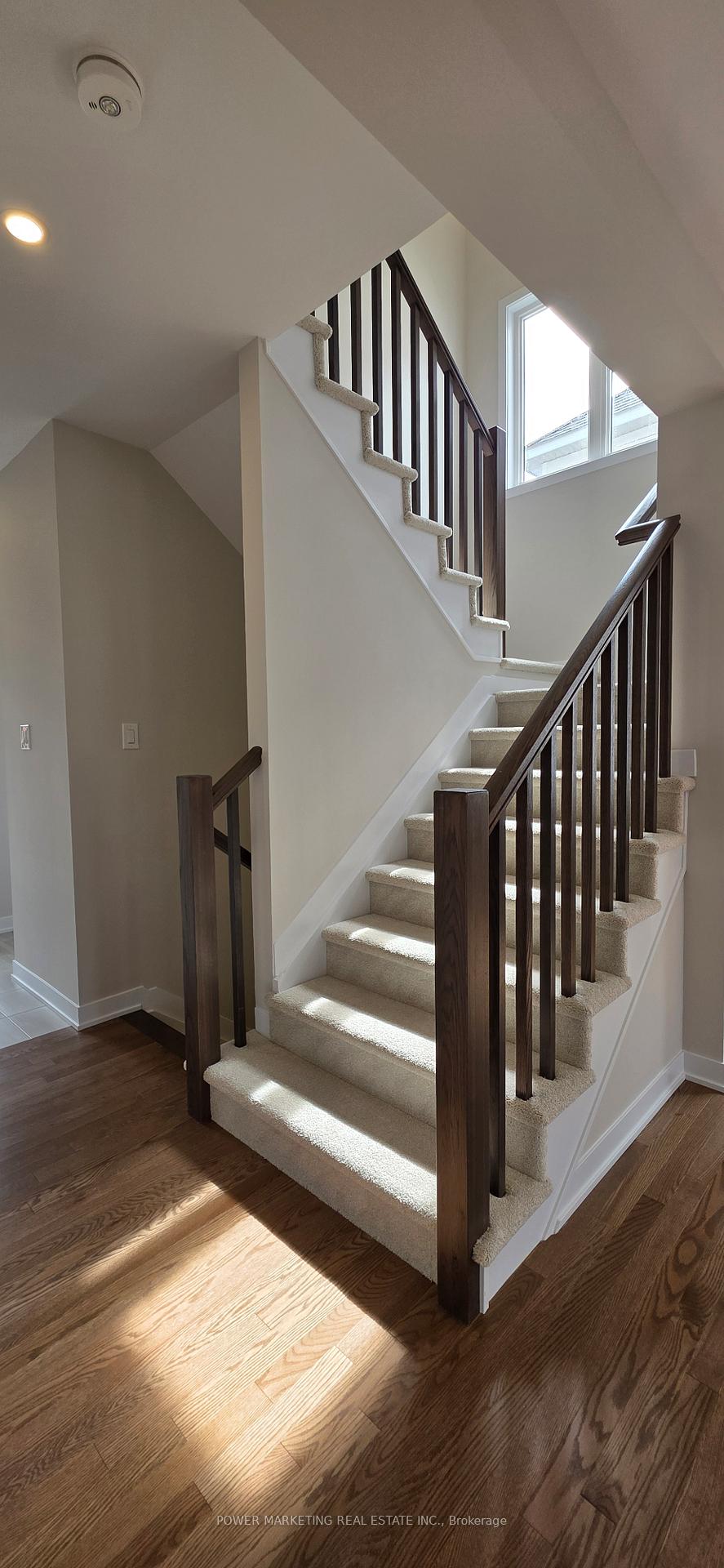 Photo 11 of 626 Expansion Road, Ottawa, Barrhaven - Half Moon Bay — HOMEH