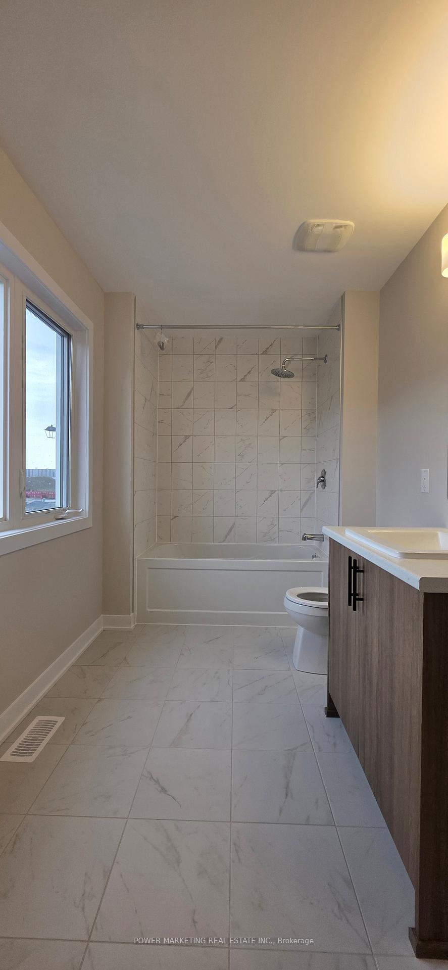 Photo 22 of 626 Expansion Road, Ottawa, Barrhaven - Half Moon Bay — HOMEH