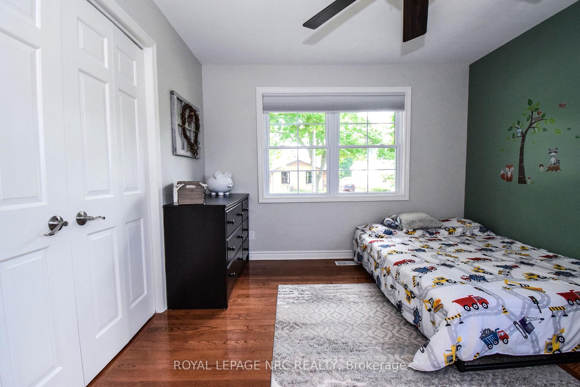Photo 15 of 4 Belair Drive, St. Catharines, Port Dalhousie — HOMEH