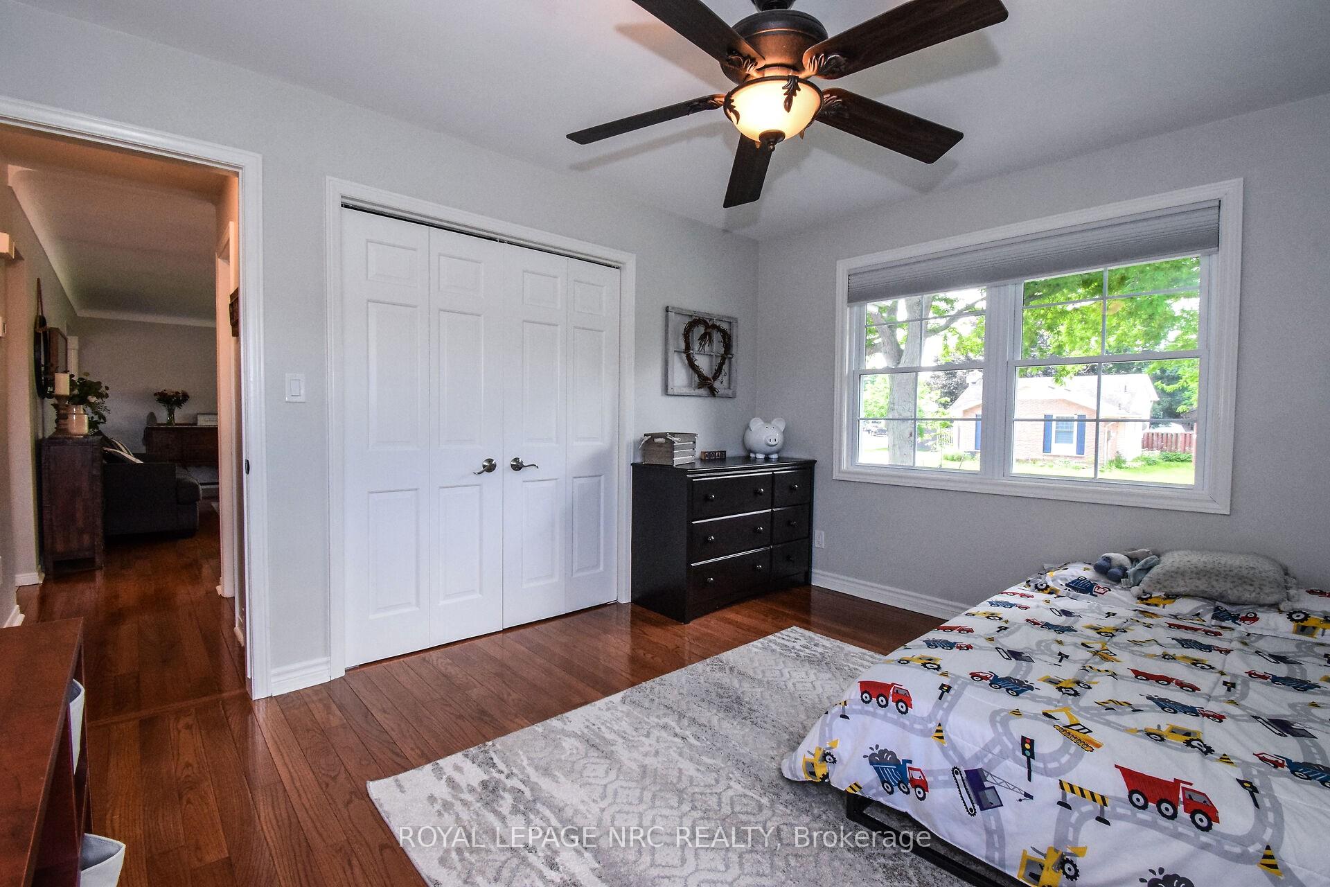 Photo 16 of 4 Belair Drive, St. Catharines, Port Dalhousie — HOMEH
